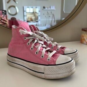 pink converse